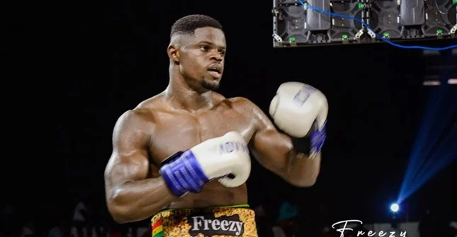 Freezy Macbones improves his record to 7-0 after defeating Marciano Commey.